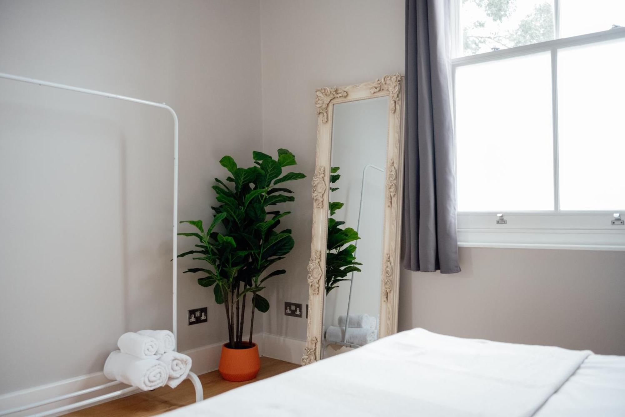 Appartamento Contemporary & Chic 1 Bedroom In Honor Oak Londra